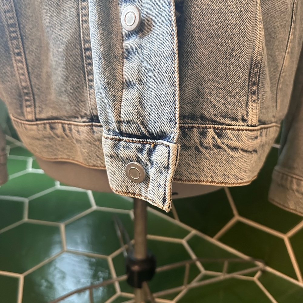 ASOS Design jean jacket - Picture 3 of 6